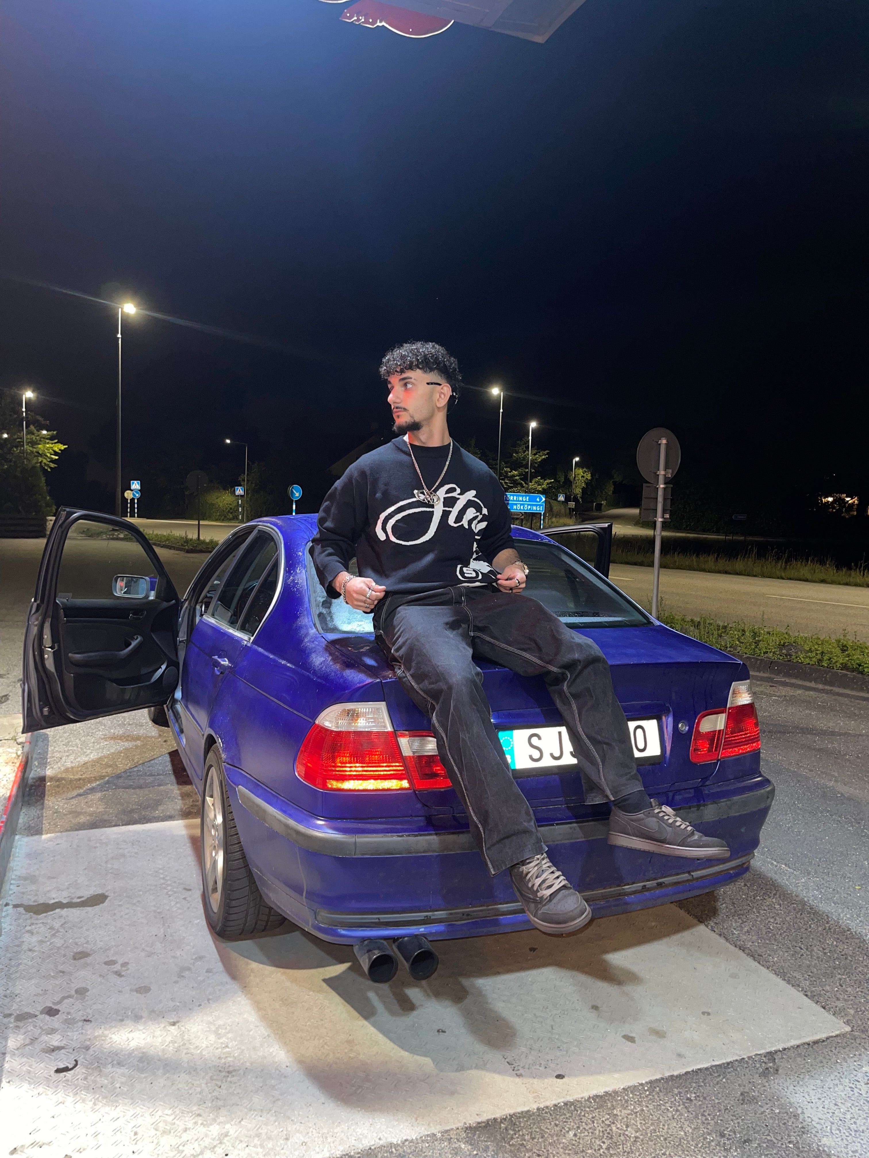 SAMPLE #1 Knitted Heavy Sweater