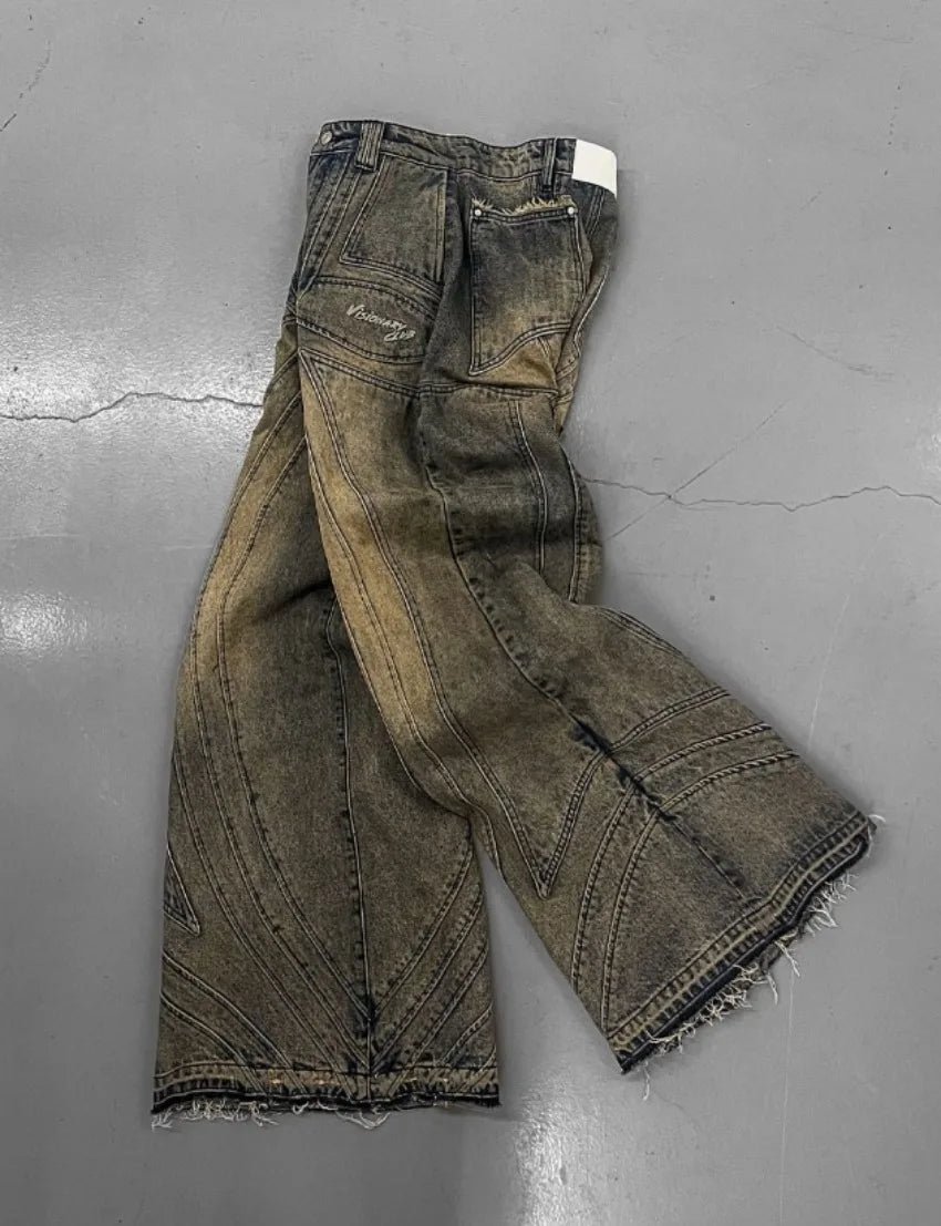 Trippin’ Rusty Loose Jeans